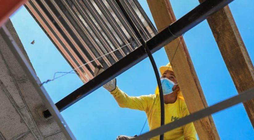 En Mejicanos, Obras Públicas repara techos de viviendas afectadas por las lluvias en-mejicanos-obras-publicas-repara-techos-de-viviendas-afectadas-por-las-lluvias
